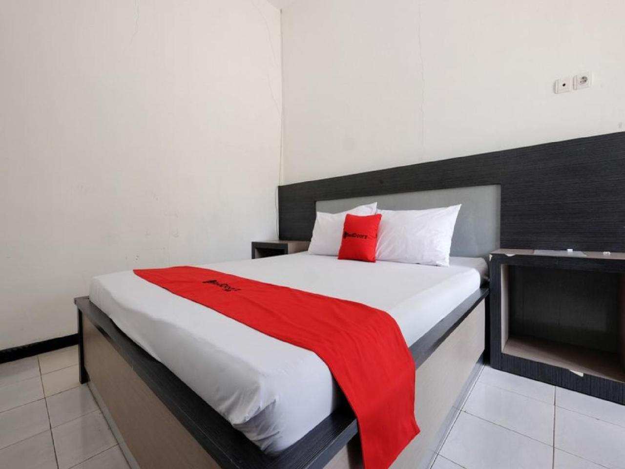 Reddoorz Near Moro Mall Purwokerto Luaran gambar