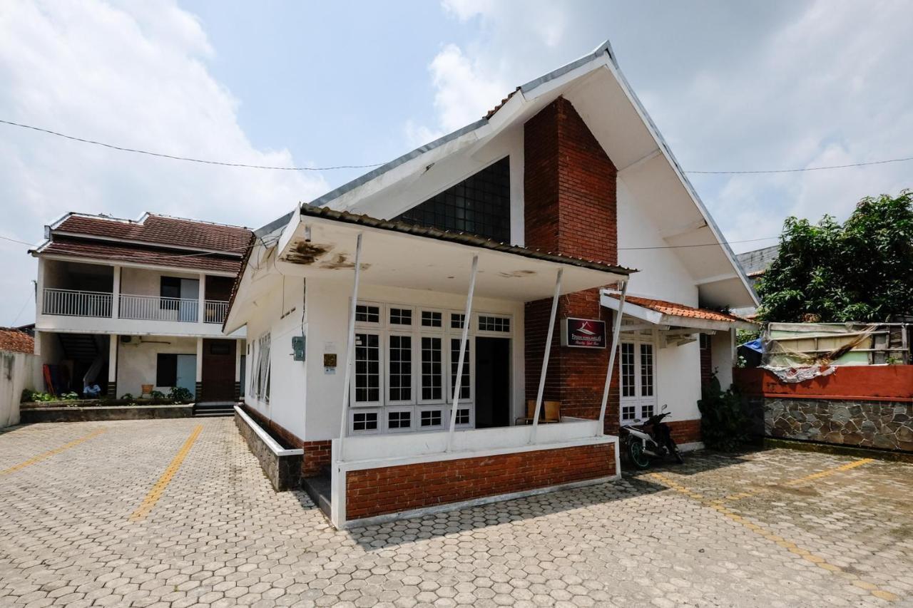 Reddoorz Near Moro Mall Purwokerto Luaran gambar